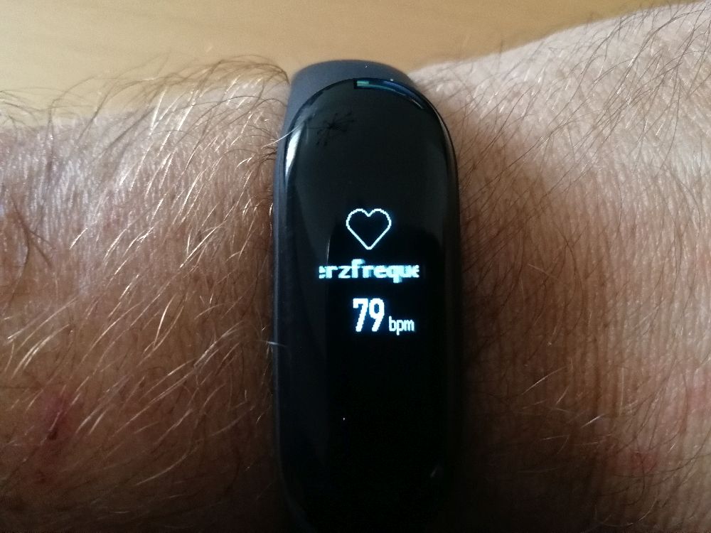 Herzfrequenzmessung mit Fitness-Amband